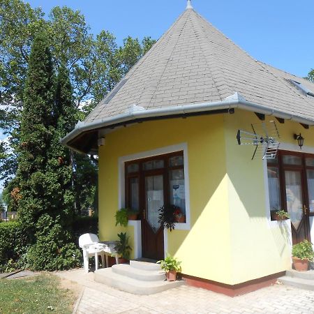Erika Apartman Balatonberény 外观 照片